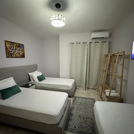 Nunu's Place At Location Blloku Apartment