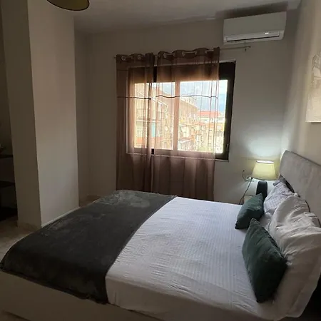 Nunu's Tirana