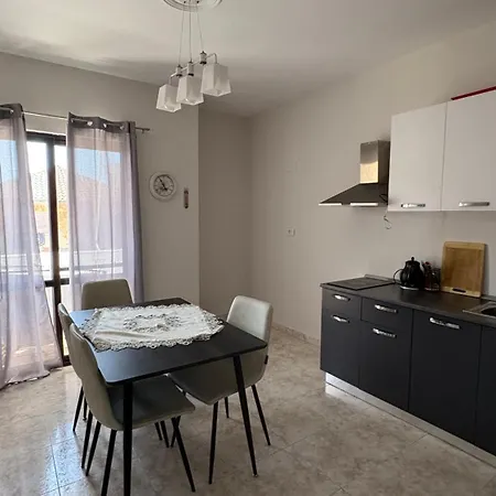 Nunu's Tirana